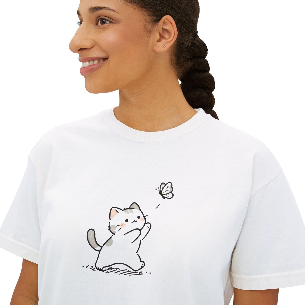 Cute Cat & Butterfly Women's Boxy Tee – Minimal Kawaii Cat T-Shirt Printify
